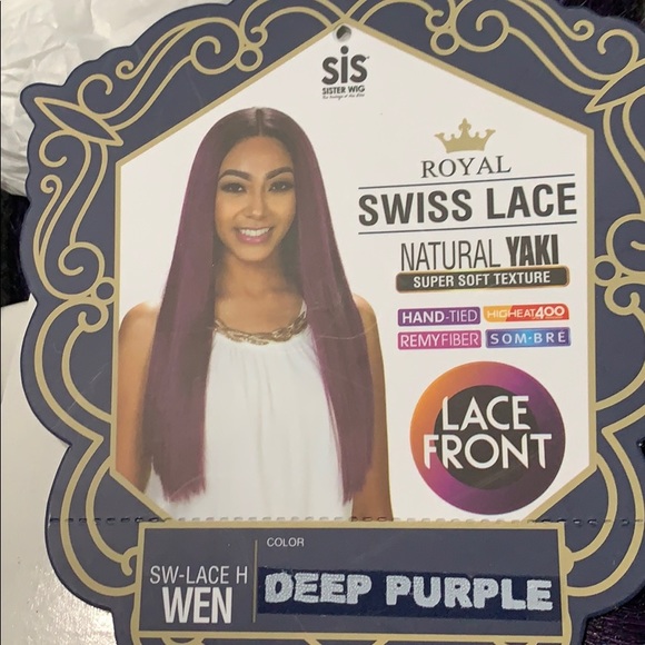 Wig - Picture 3 of 4